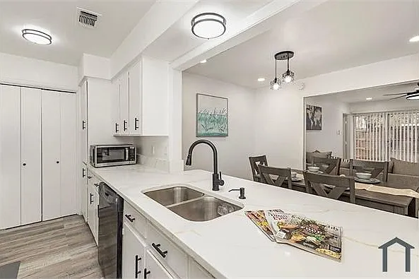 2135 Fleur De Lis Ct — Photo 9