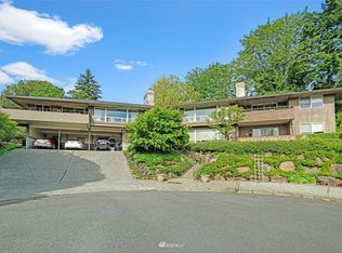 5208 Sand Point Pl NE, Seattle, WA 98105