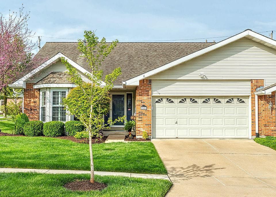 1st image of 15400 Braefield Dr Unit 1