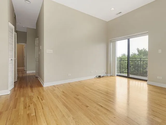 Washington 2120 W - 406 — Photo 4