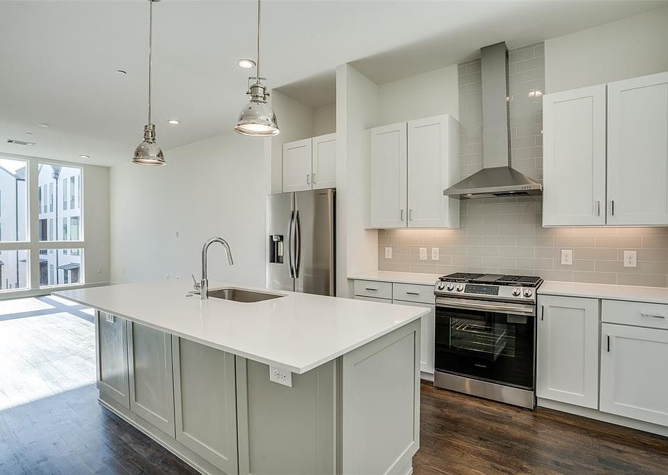 1st image of 2128 Ashby St #502