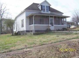 301 Poplar St, Thayer, MO 65791