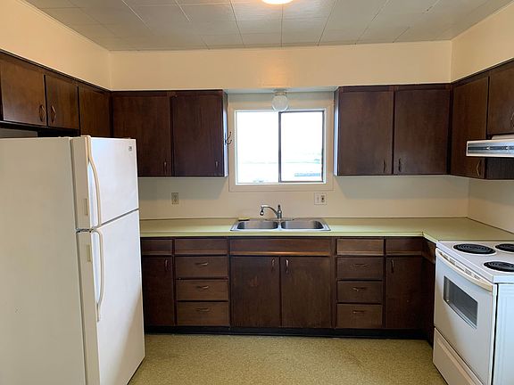 4th image of 631 N Forest St #1