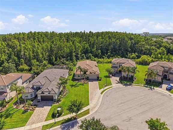 3rd image of 30852 SPRUCEBERRY COURT