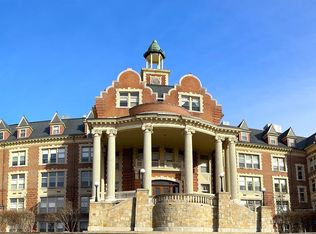 15 Mount Saint Marys Way APT 105, Hooksett, NH 03106