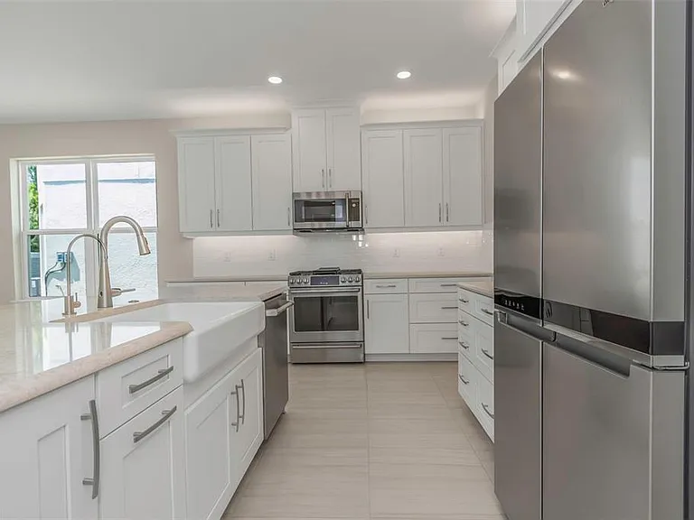 2676 Leafwing Ct — Photo 6