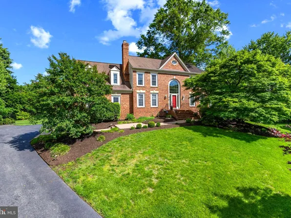 2200 Traies Ct, Alexandria, VA 22306