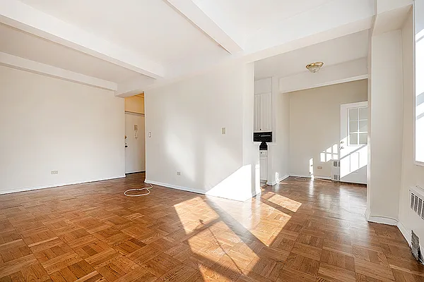 Rented by PMG Real Estate  | media 5