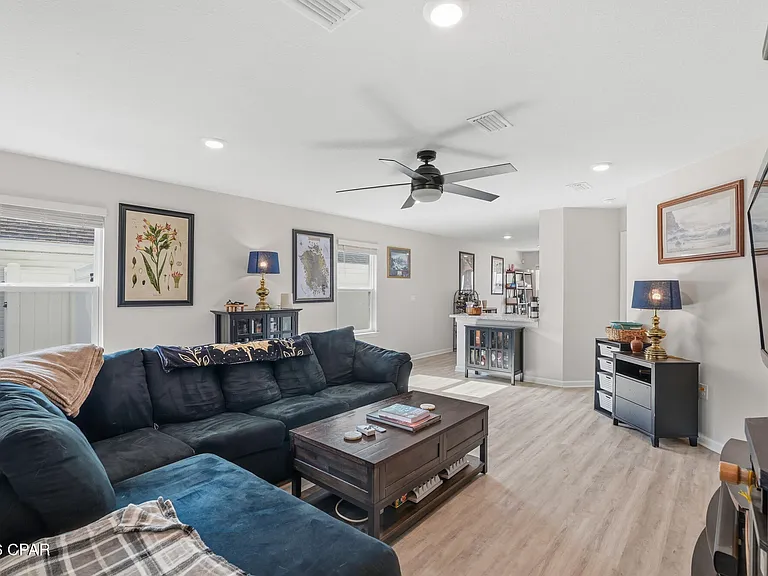 6513 Slabinski Ln — Photo 12