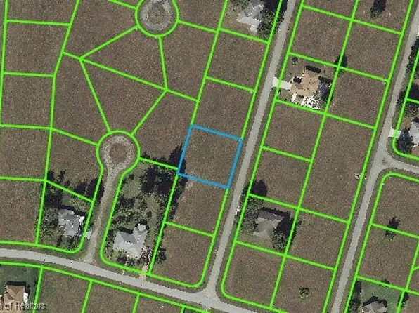 816 Winston Dr, Sebring, FL 33876