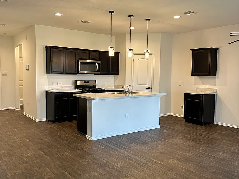 5122 Moonlit Garden Ln — Photo 33