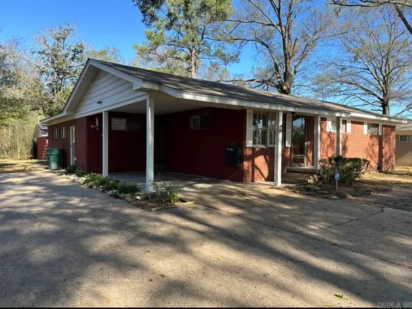 1312 Garvin St, Conway, AR 72034