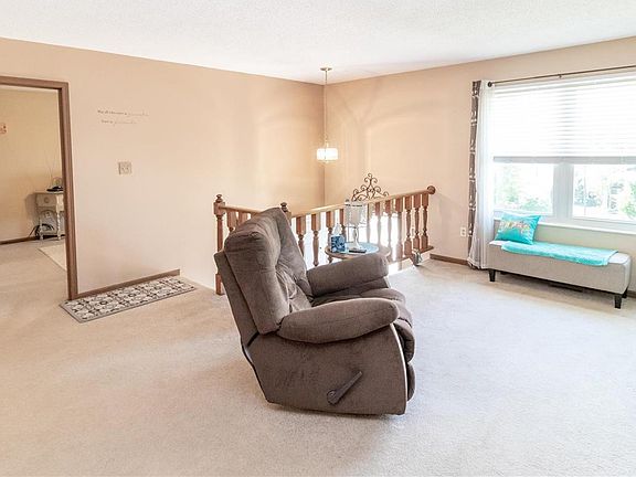 Bright, spacious living room and open floor plan