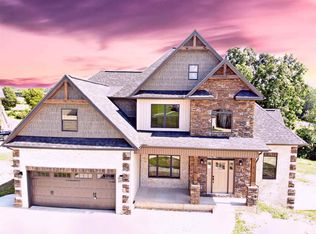 4199 Harbor View Dr, Morristown, TN 37814