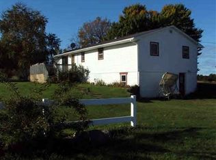 5686 S 36th Ave, New Era, MI 49446