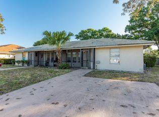 1348 Riverside Cir, Wellington, FL 33414