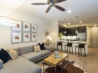 1117 Texas Ave, Houston, TX 77002
