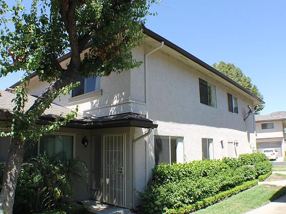 2nd image of 2020 Avenida Vista Delmonte Unit 3