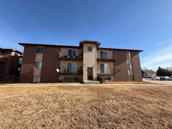 1704 W Pasewalk Ave, Norfolk, NE 68701