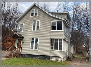 6 Curtis St, Gloversville, NY 12078