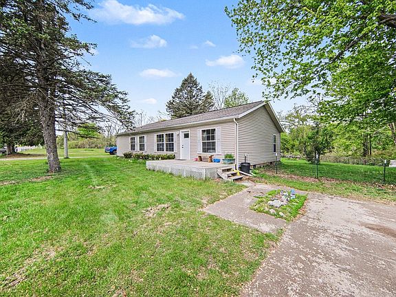 2nd image of 6848 Coon Hill Rd
