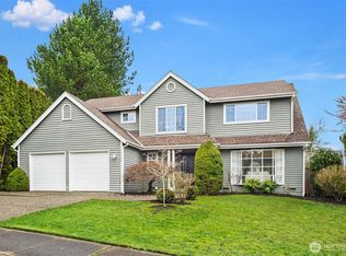 17158 NE 37th Pl, Bellevue, WA 98008