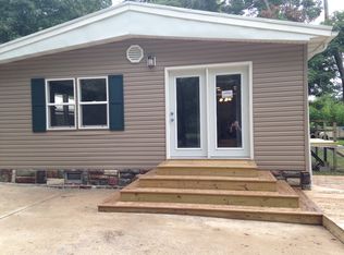 727 S County Line Rd, Carbondale, IL 62902