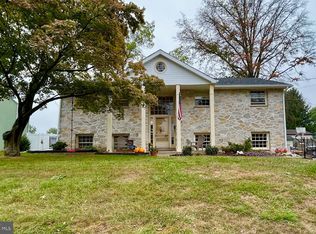 385 Acorn Dr, Warminster, PA