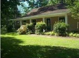 423 Trent Dr, Jackson, MS 39212
