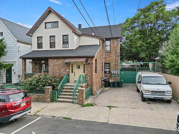 2nd image of 1717 48th St