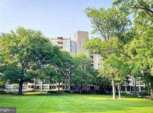 1001 City Ave #W-903, Wynnewood, PA 19096