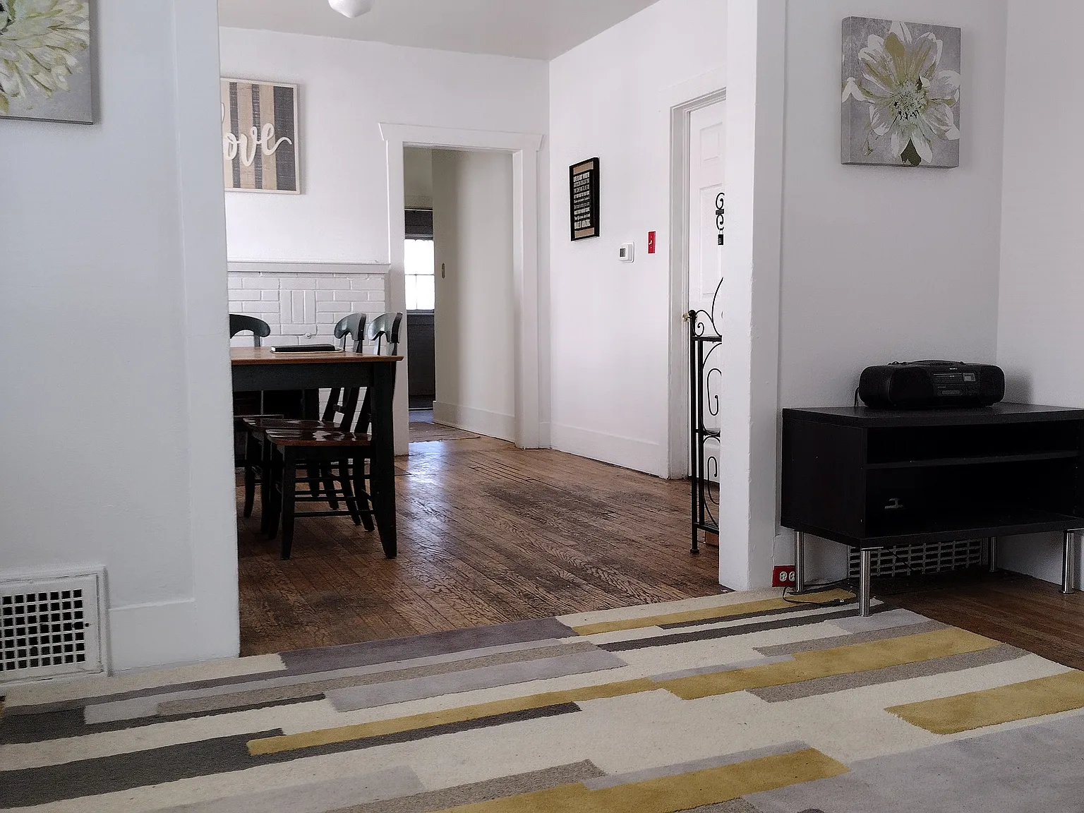 4 bed, 1850 sqft, $3,695 — Photo 3