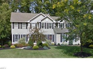 240 Beaumont Trl, Aurora, OH 44202