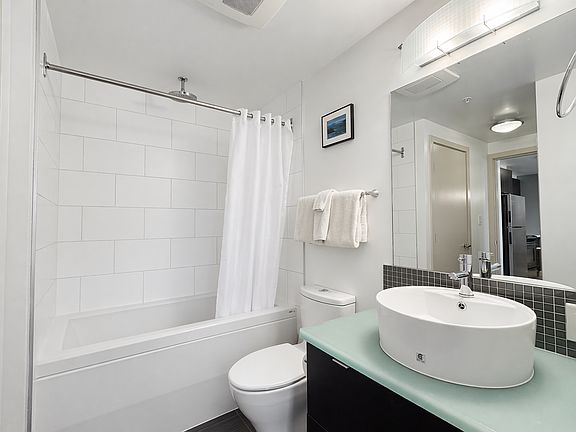 2nd image of 760 Johnson St #305