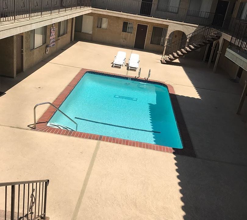 1st image of 4367 W 138th St APT 111