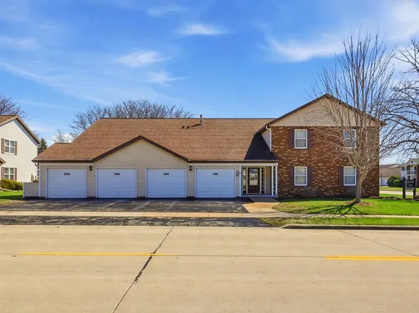 2302 Wisconsin St, Oshkosh, WI 54901