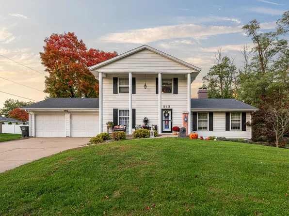 213 28th Ave, Moline, IL 61265