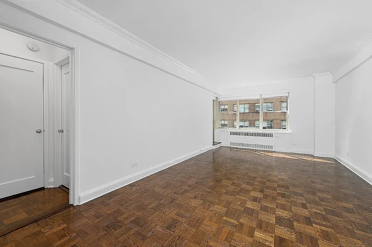 40 Park Avenue — Photo 1
