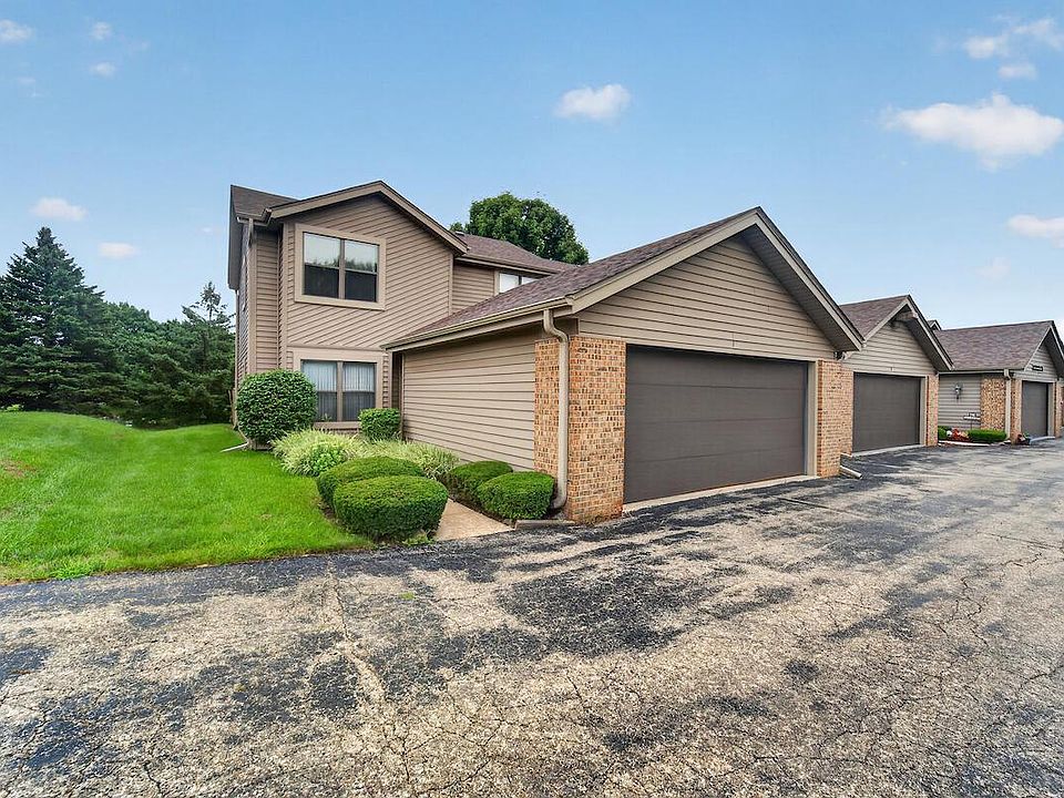1st image of 5533 Cambridge LANE #1