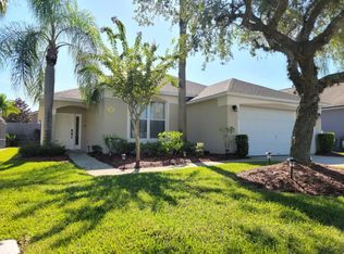 913 Lake Berkley Dr, Kissimmee, FL 34746