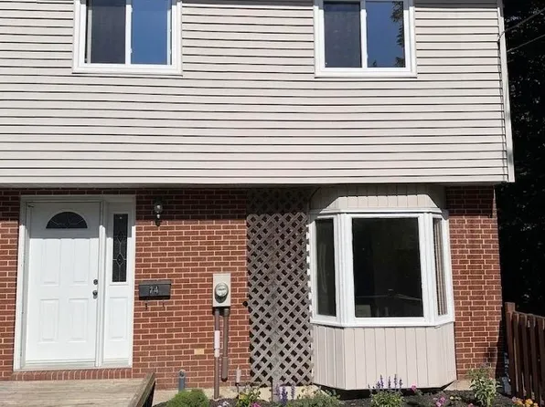 74 Matador Ct, Halifax, NS B4C 3G9