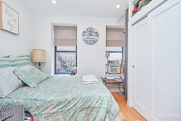 Rented by Halstead Real Estate | media 15