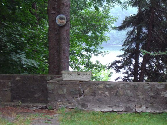 Lake Access