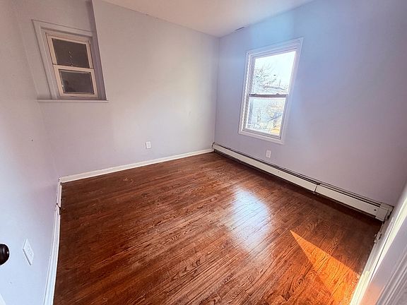 5th image of 43 Hillman St #3A