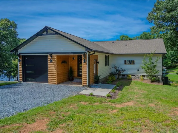 170 Sunset Blvd, Lexington, NC 27292