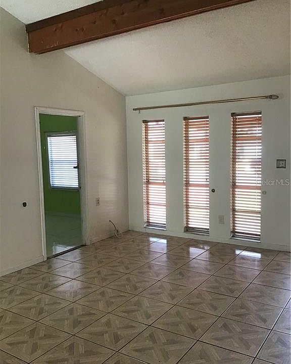 2nd image of 416 La Paz Dr
