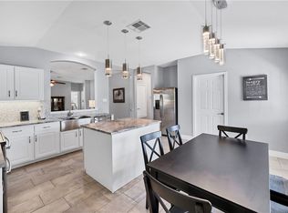 1000 Potter Cv, Hutto, TX 78634