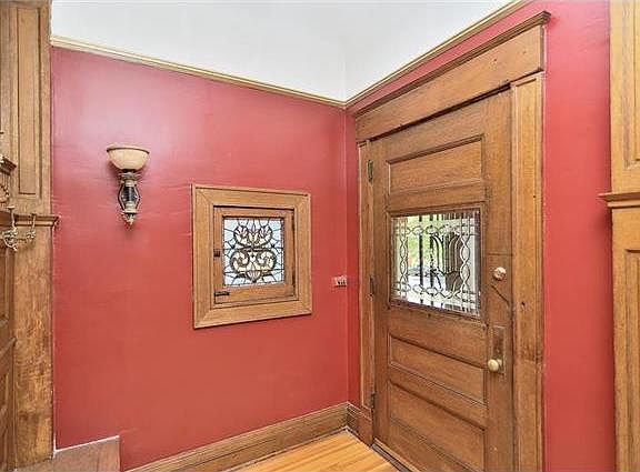 2nd image of 3131 Russell Blvd