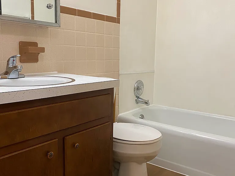 2434 Whipple Ave NW — Photo 12