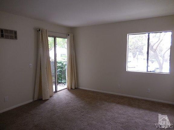 2nd image of 225 S Ventura Rd Unit 85